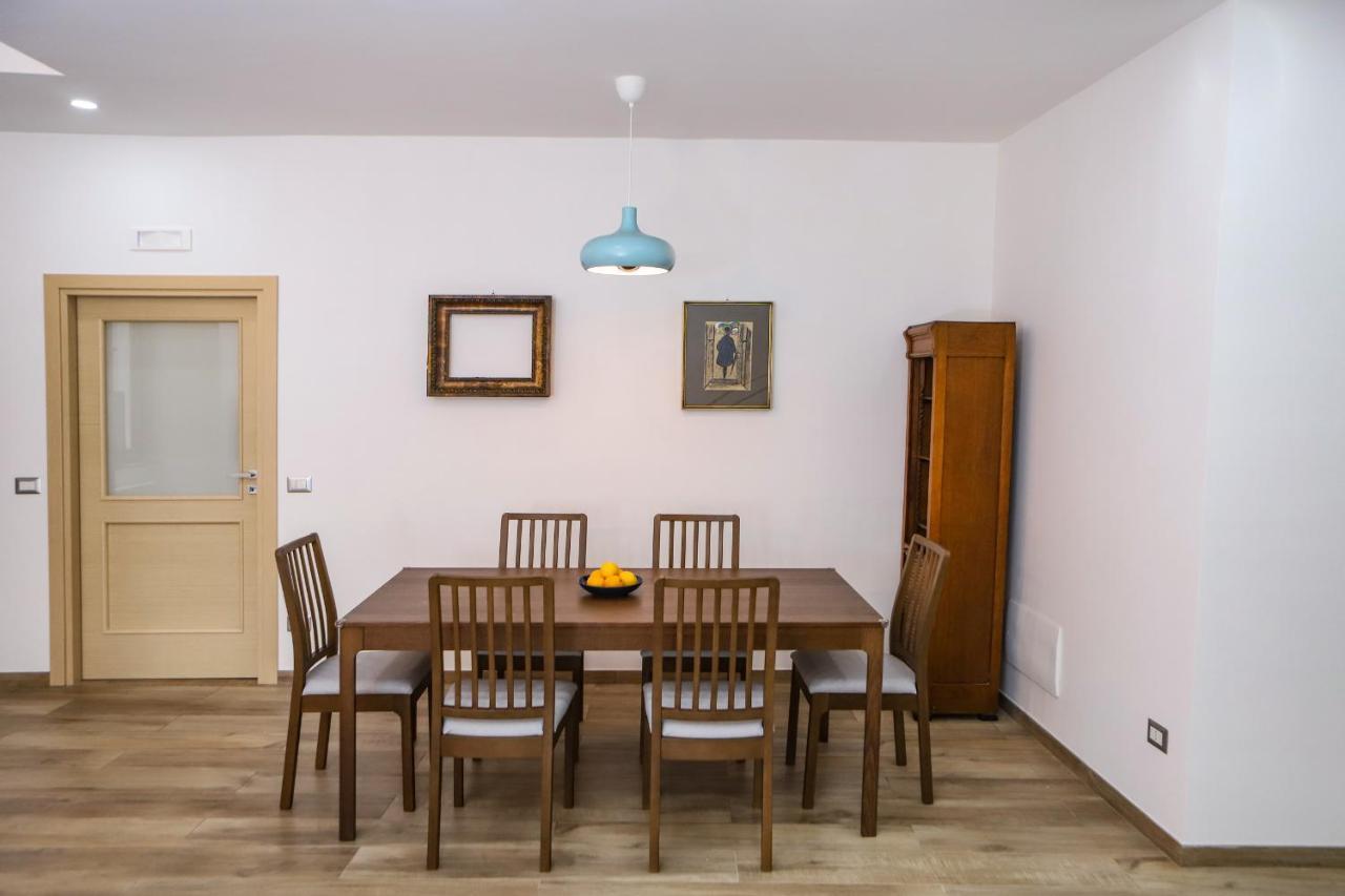 Tribunali Family Apartment By Wonderful Italy Napoli Exterior foto